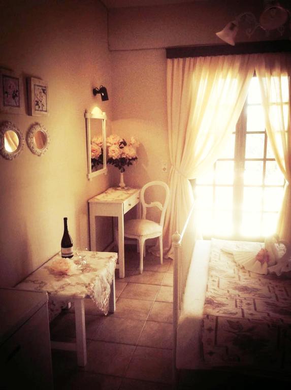 Saint George Hotel Rodhákinon Bagian luar foto