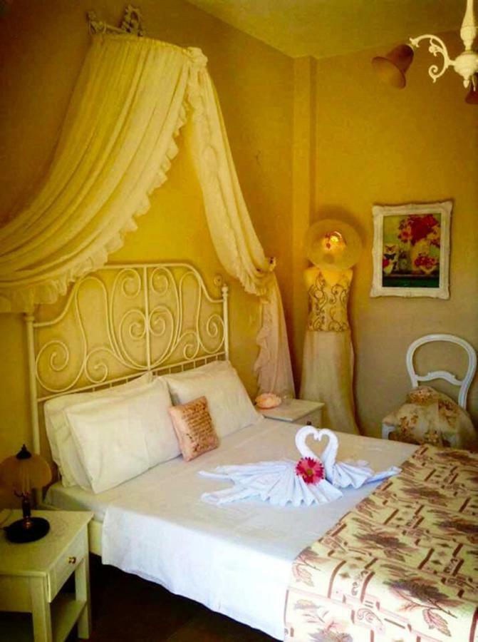 Saint George Hotel Rodhákinon Bagian luar foto